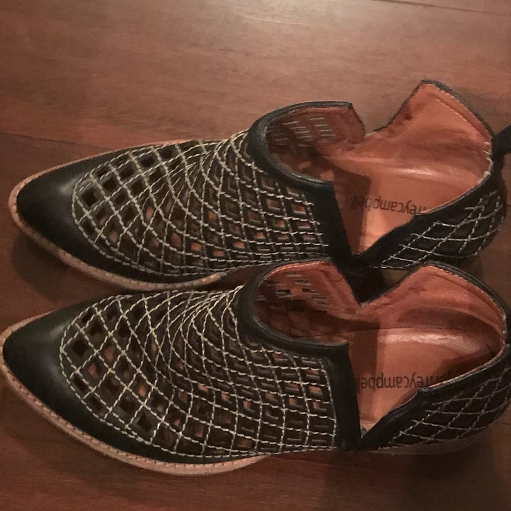 Jeffrey Campbell Taggart booties. Size 8.5.